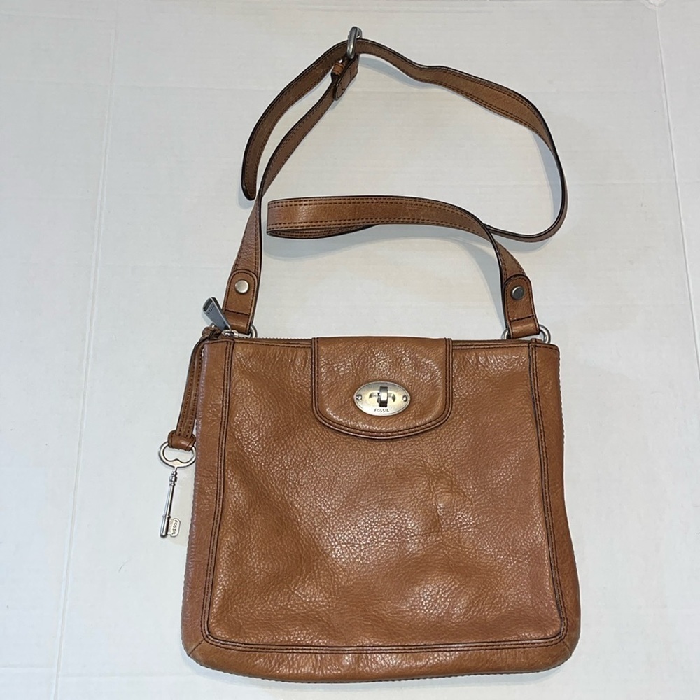 VTG-fossil-Boho, Marlow Crossbody Chestnut pebbled leather Crossbody purse/bag